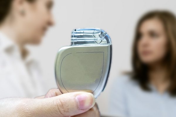 espianto defibrillatore